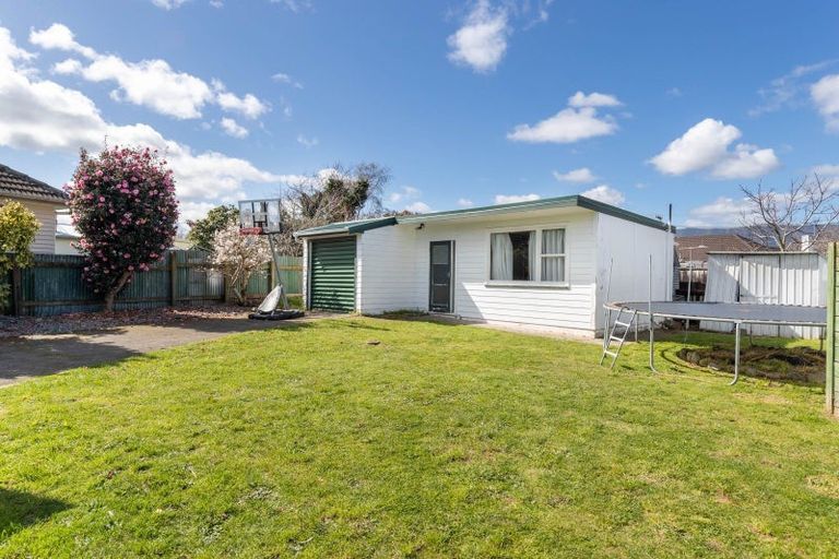 Photo of property in 23 Weka Grove, Elderslea, Upper Hutt, 5018