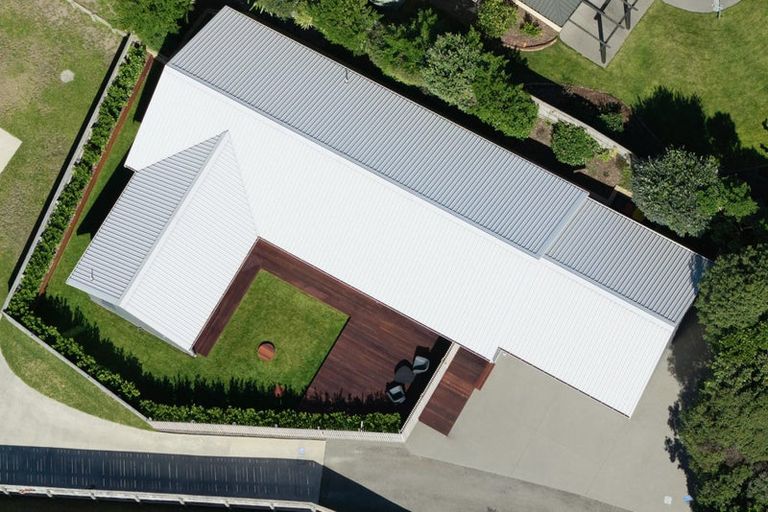 Photo of property in 23 Datum Way, Paraparaumu, 5032