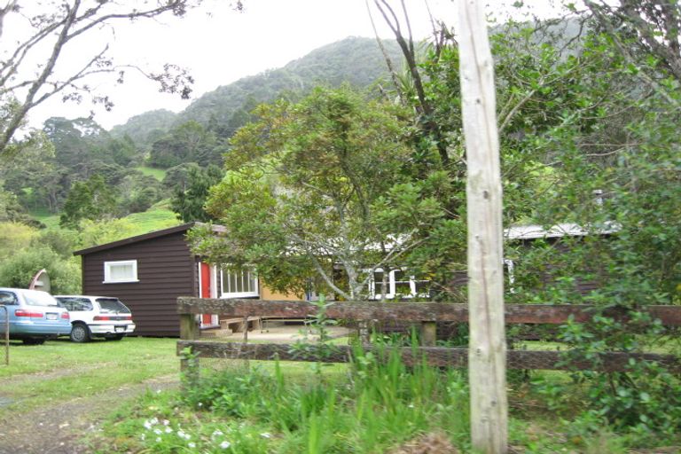 Photo of property in 33 Whatipu Road, Huia, Auckland, 0604