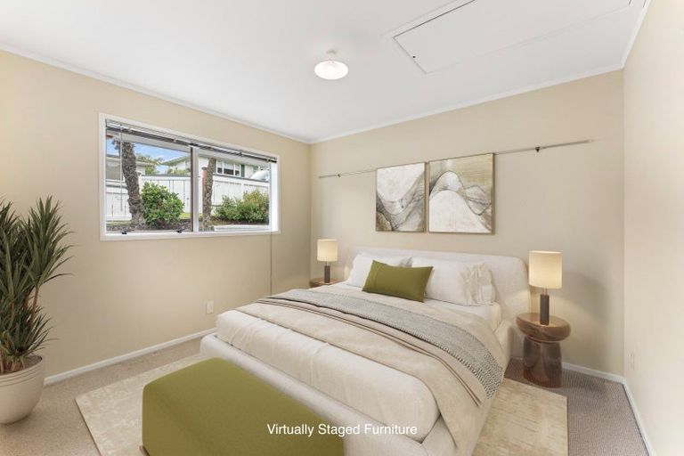 Photo of property in 2 Summit Road, Fairfield, Lower Hutt, 5011