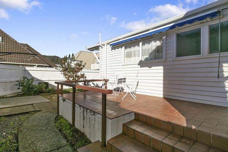 Photo of property in 6b Wai-iti Crescent, Woburn, Lower Hutt, 5010