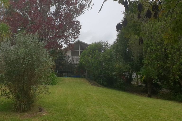 Photo of property in 71a Park Rise, Campbells Bay, Auckland, 0630