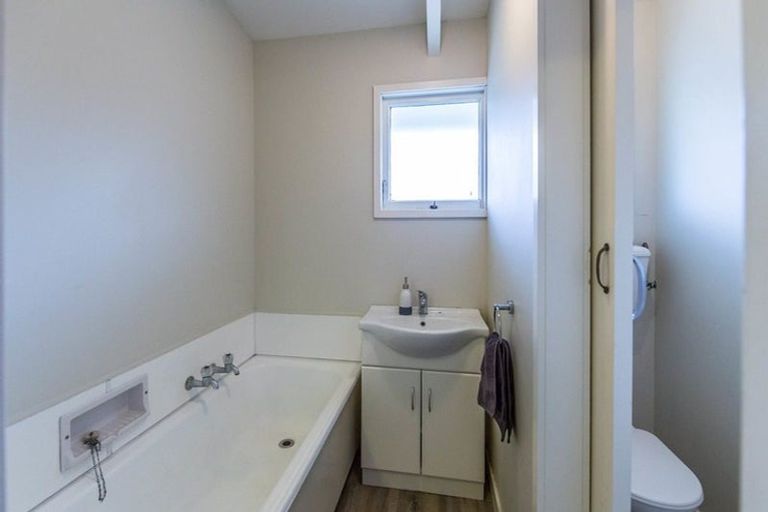 Photo of property in 1/59 Maidstone Road, Ilam, Christchurch, 8041