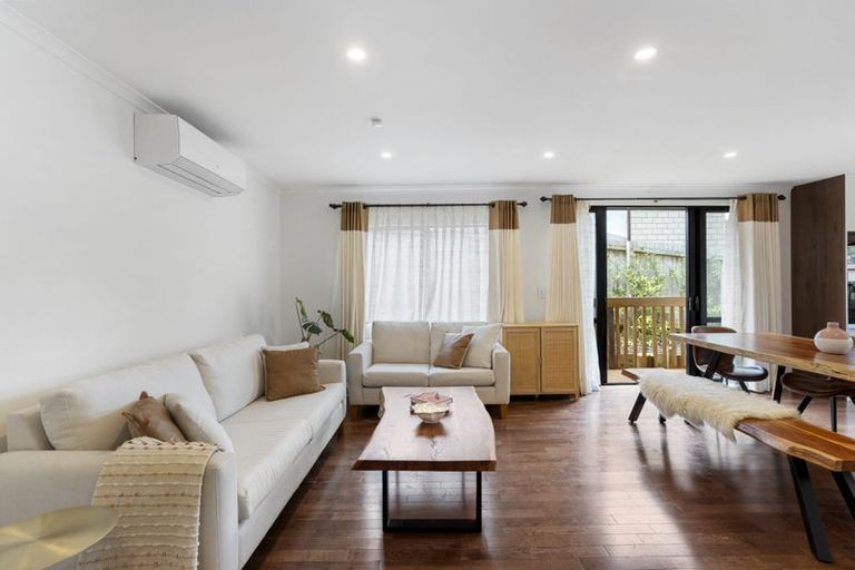 Photo of property in 1b Makora Road, Massey, Auckland, 0614