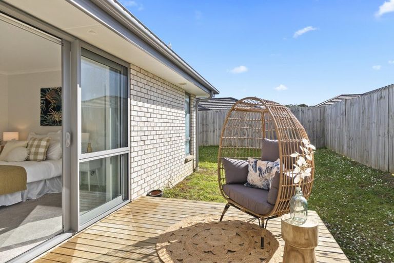 Photo of property in 11 Parton Road, Pukekohe, 2120