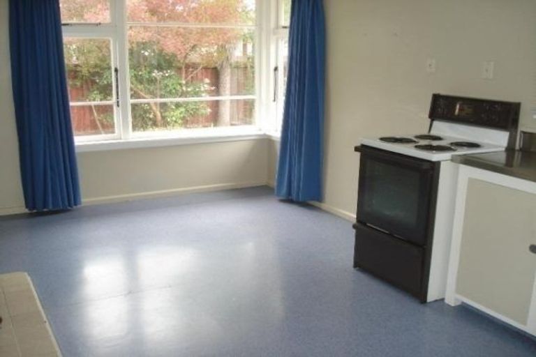 Photo of property in 110 Maidstone Road, Ilam, Christchurch, 8041