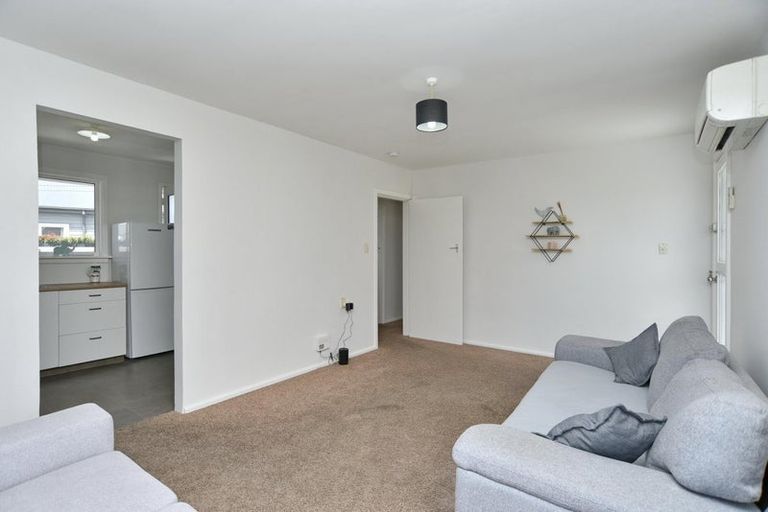 Photo of property in 2/89 Hills Road, Edgeware, Christchurch, 8013