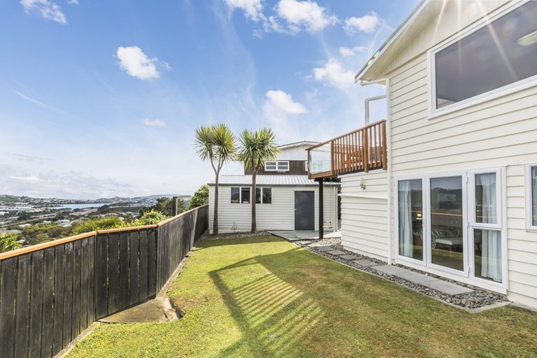 Photo of property in 8 Ash Grove, Ranui, Porirua, 5024