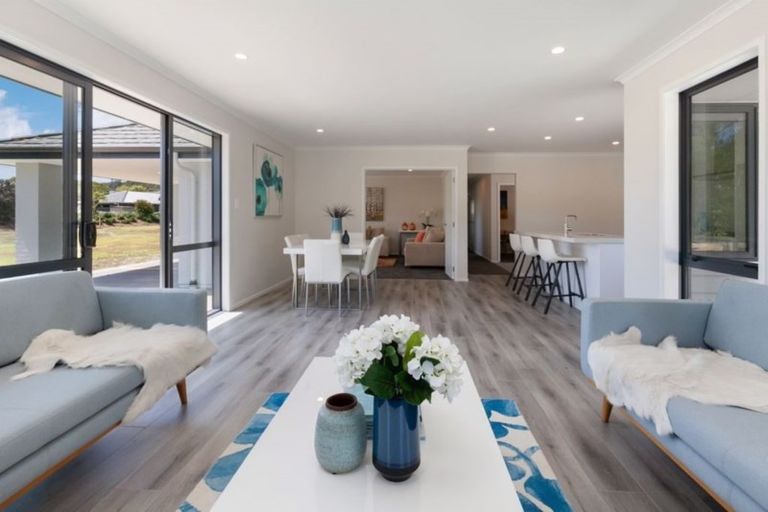 Photo of property in 15 Downer Access Road, Kaukapakapa, 0873