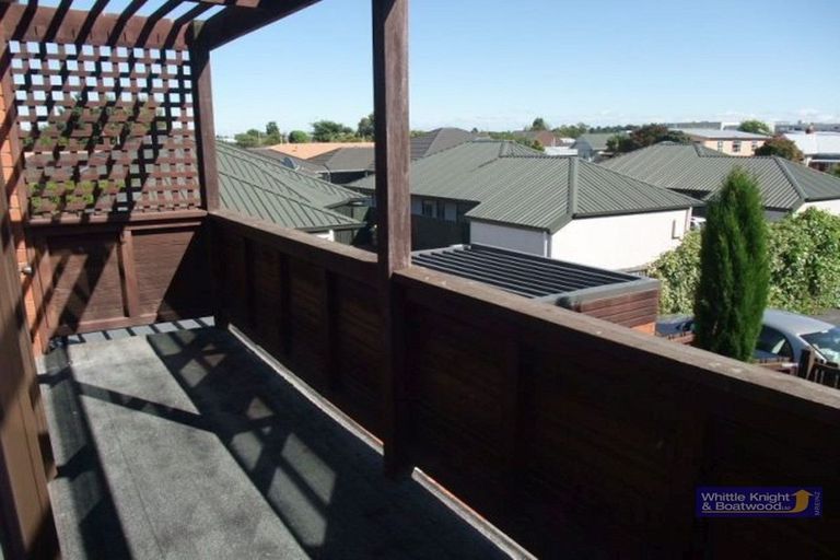 Photo of property in 4/9 Elizabeth Street, Riccarton, Christchurch, 8011