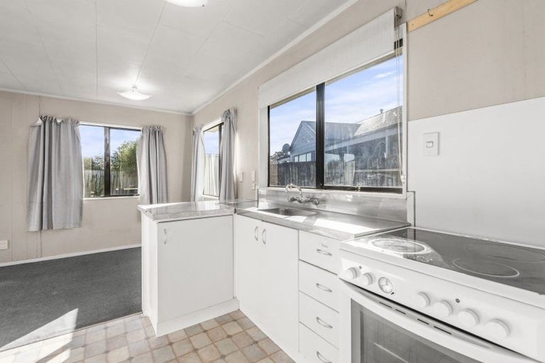 Photo of property in 28b Chelmarsh Place, Highbury, Palmerston North, 4412