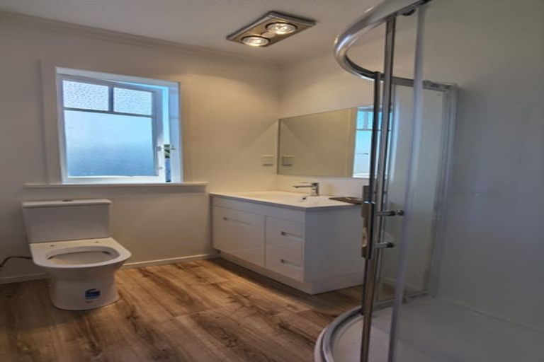 Photo of property in 1 Valentine Street, Papakura, 2110