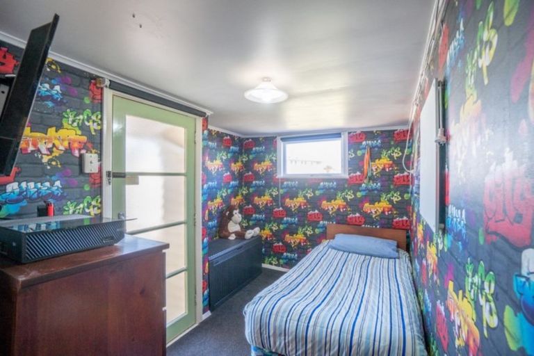 Photo of property in 30 Coventry Street, Highbury, Palmerston North, 4412