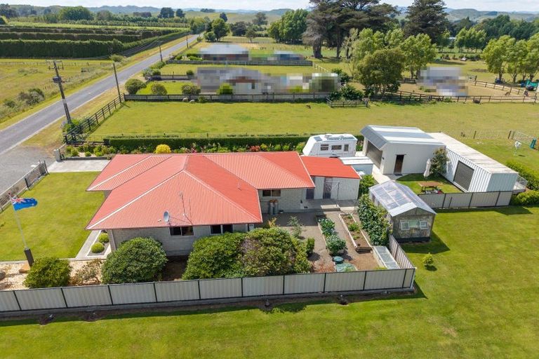 Photo of property in 69 Sowry Road, Woodville, 4920