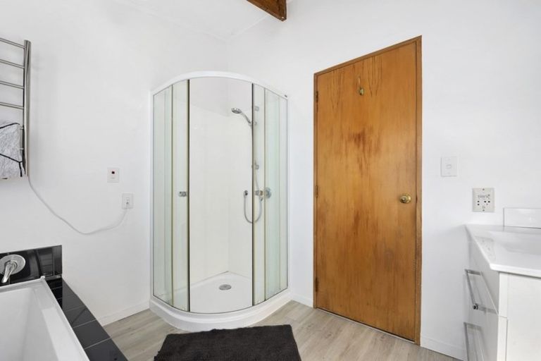 Photo of property in 21 Baltimore Crescent, Totara Park, Upper Hutt, 5018