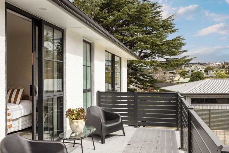 Photo of property in 207 Taieri Road, Kaikorai, Dunedin, 9010