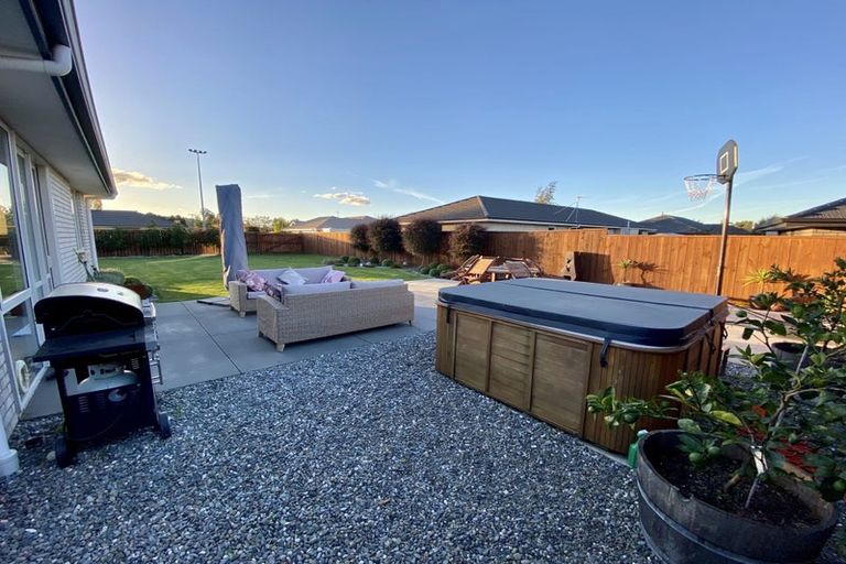 Photo of property in 8 Reserve Lane, Brightwater, 7022