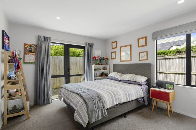 Photo of property in 9 Oakview Lane, Cashmere, Christchurch, 8022