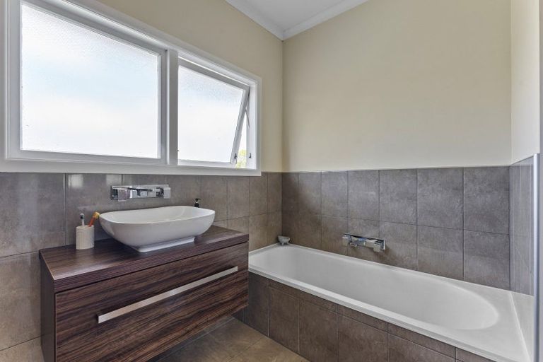 Photo of property in 139 Anzac Parade, Whanganui East, Whanganui, 4500