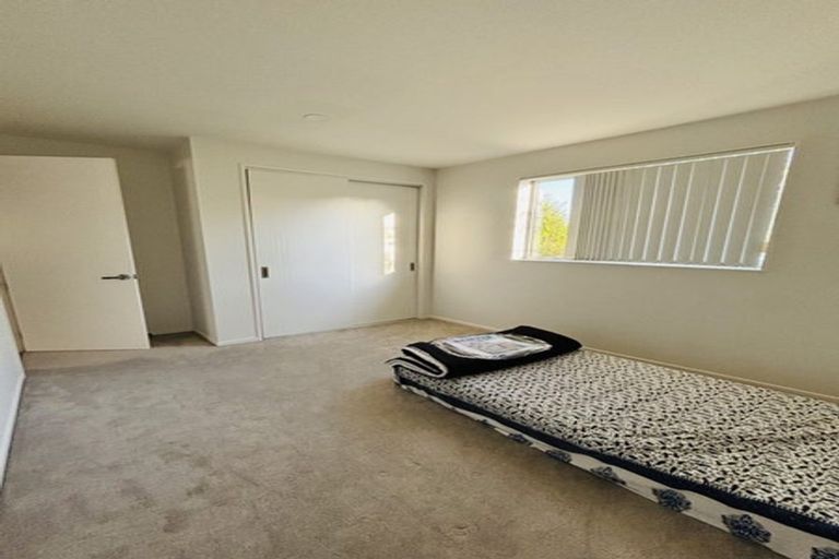 Photo of property in 61a Archibald Road, Kelston, Auckland, 0602