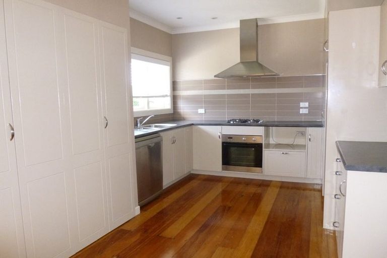 Photo of property in 283 Cambridge Road, Hillcrest, Hamilton, 3216