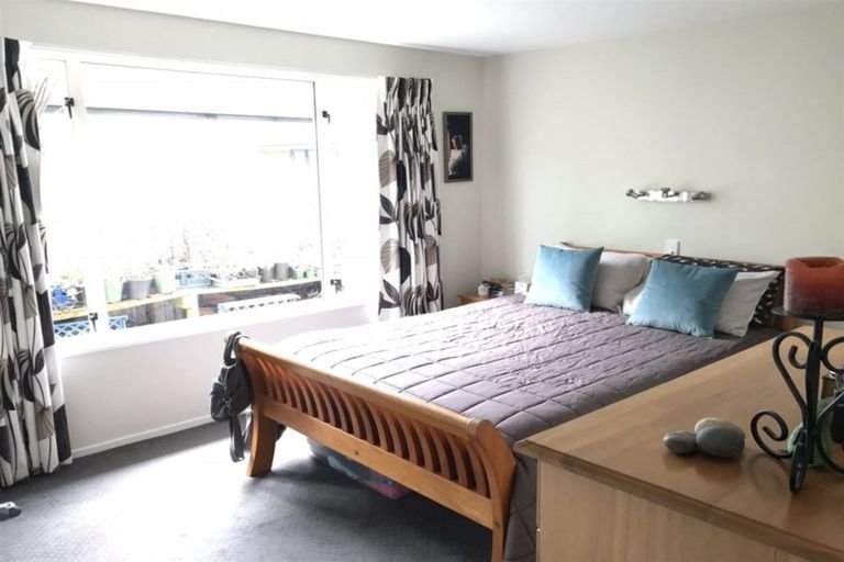 Photo of property in 22a Newnham Terrace, Upper Riccarton, Christchurch, 8041