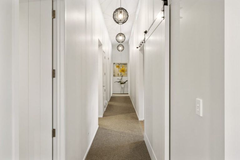 Photo of property in 82a Taniwha Place, Bethlehem, Tauranga, 3176