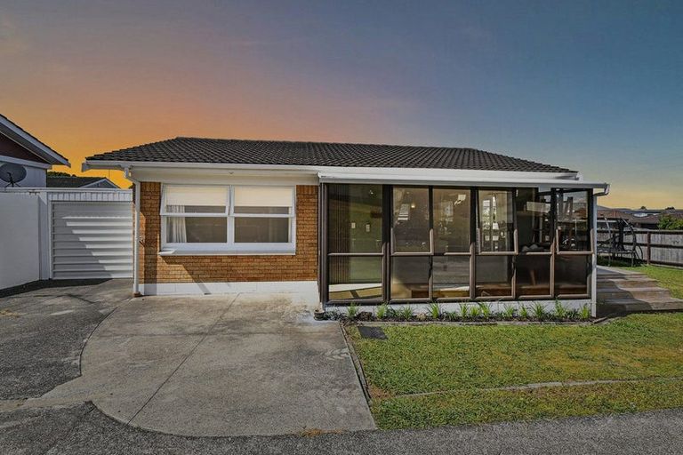 Photo of property in 1/18 Duke Street, Papakura, 2110