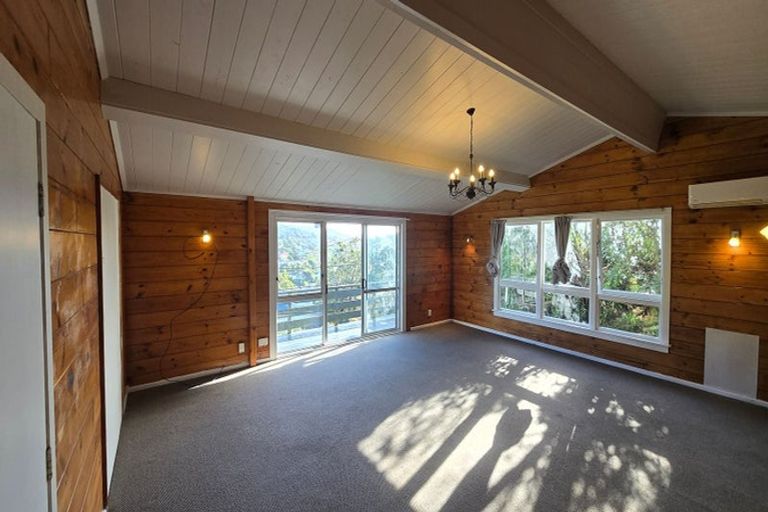 Photo of property in 33 Croydon Street, Karori, Wellington, 6012