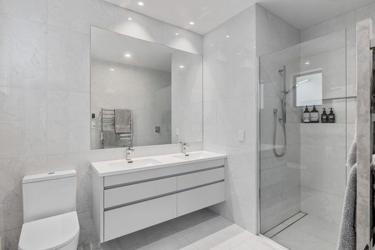 Photo of property in 2 Ascot Way, Orewa, 0931