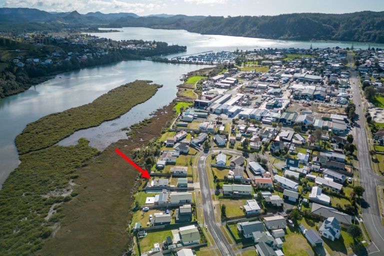 Photo of property in 145 Sharyn Place, Whangamata, 3620