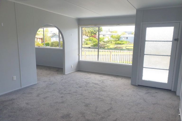 Photo of property in 16 Russell Road, Huntly, 3700