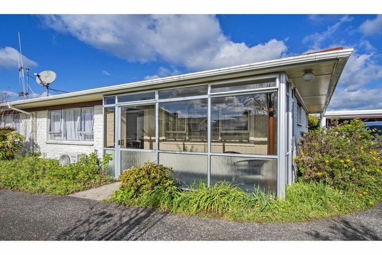 Photo of property in 4/39 Mill Road, Kensington, Whangarei, 0112