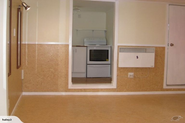 Photo of property in 9 Owen Street, Newtown, Wellington, 6021