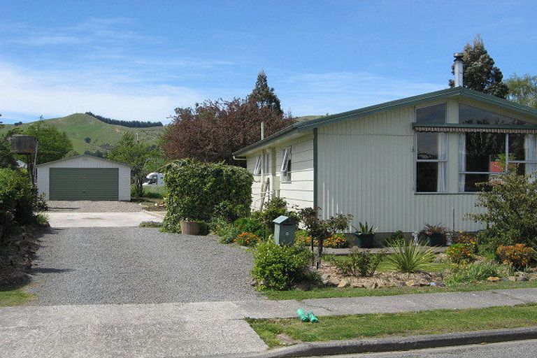 Photo of property in 8 Buckley Street, Cheviot, 7310