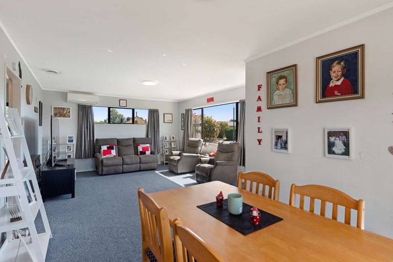 Photo of property in 3a Broadbelt Grove, Levin, 5510