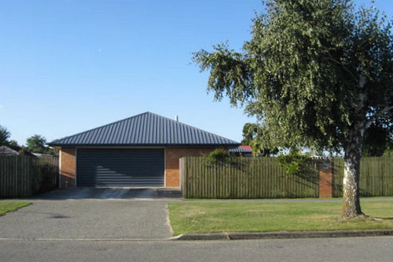 Photo of property in 40 North Terrace, Darfield, 7510