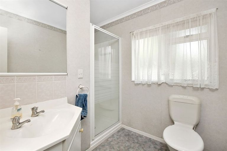 Photo of property in 23 Lucerne Place, Welcome Bay, Tauranga, 3112