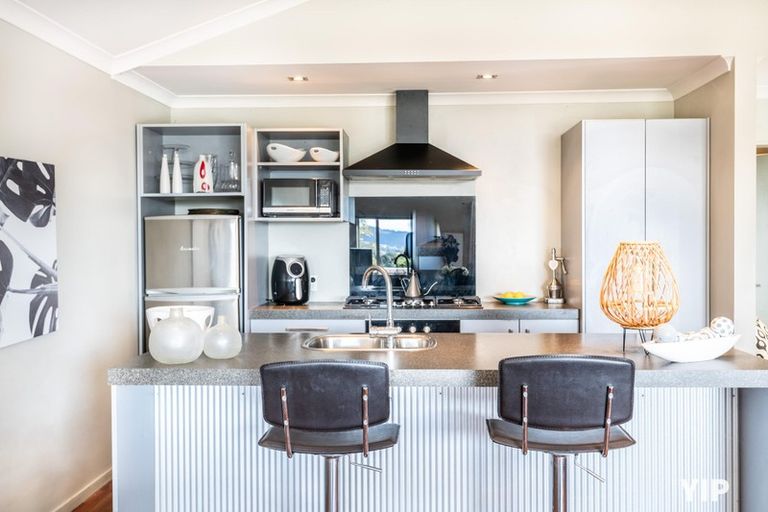 Photo of property in 28 John Sims Drive, Broadmeadows, Wellington, 6035