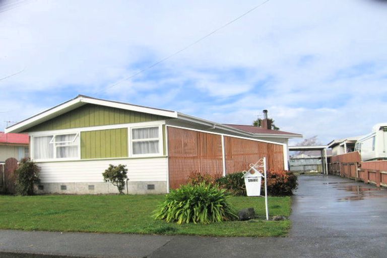 Photo of property in 408 Kea Place, Camberley, Hastings, 4120