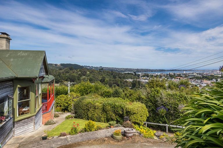 Photo of property in 2 Clifford Street, Dalmore, Dunedin, 9010