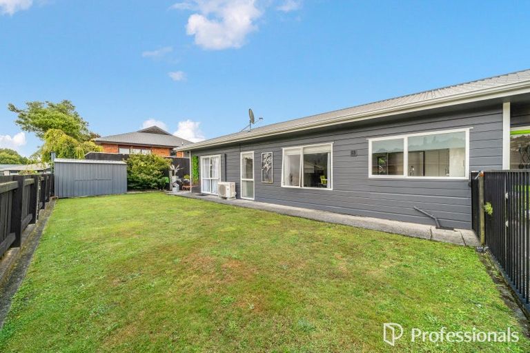 Photo of property in 10 Cottle Heath Close, Manor Park, Lower Hutt, 5019