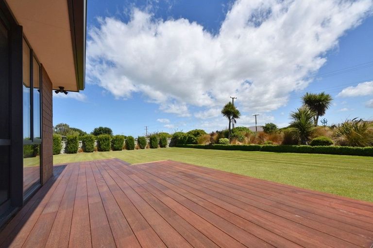 Photo of property in 18 Majestic Chance, Seaward Bush, Invercargill, 9812