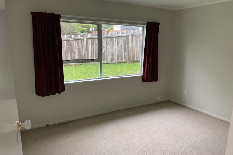 Photo of property in 1/236 Helston Road, Paparangi, Wellington, 6037