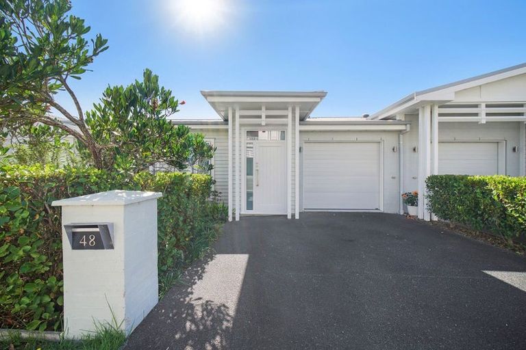 Photo of property in 48 Panorama Heights, Orewa, 0931