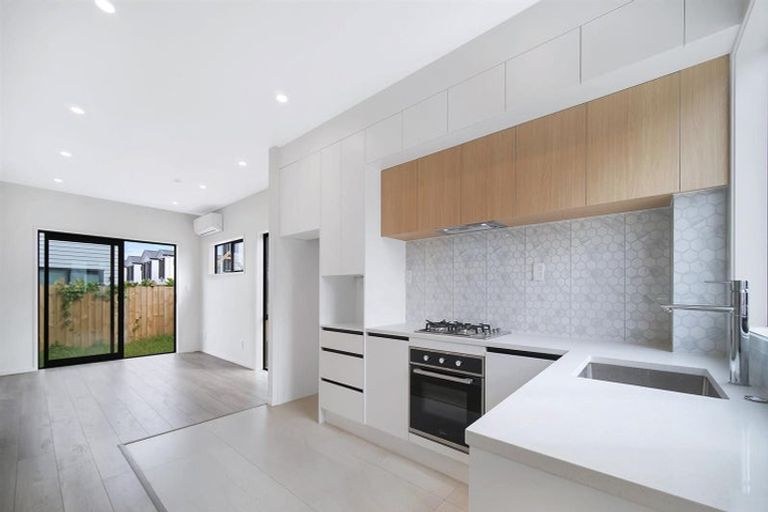 Photo of property in 49 Opoka Street, Papakura, 2110