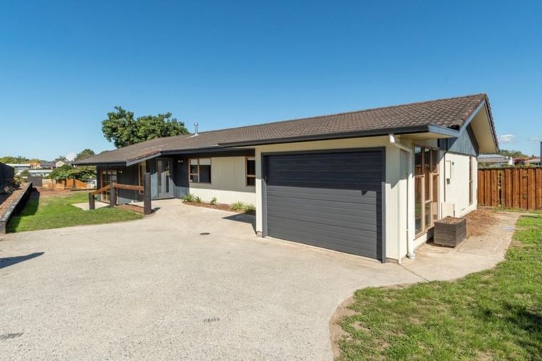 Photo of property in 16 Short Street, Otumoetai, Tauranga, 3110