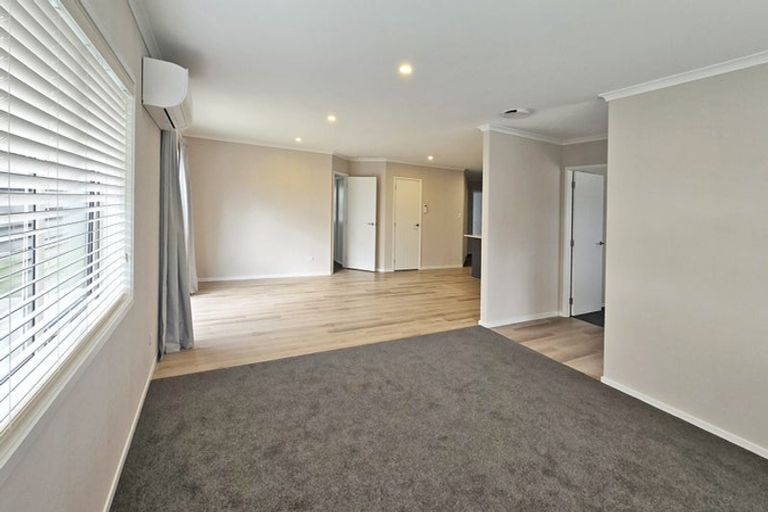 Photo of property in 14 George Yee Place, Taradale, Napier, 4112