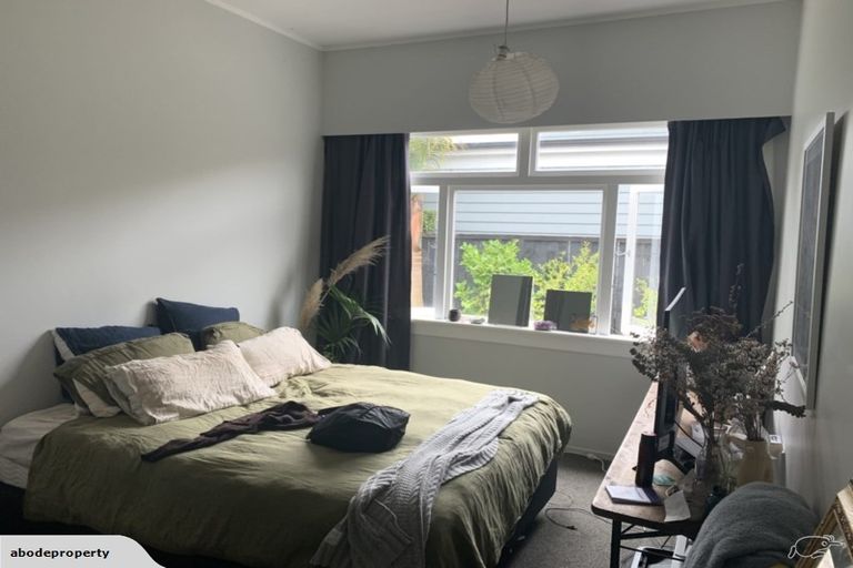 Photo of property in 43 Bannerman Road, Morningside, Auckland, 1022