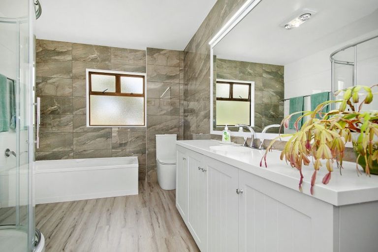 Photo of property in 203 Holborn Drive, Stokes Valley, Lower Hutt, 5019